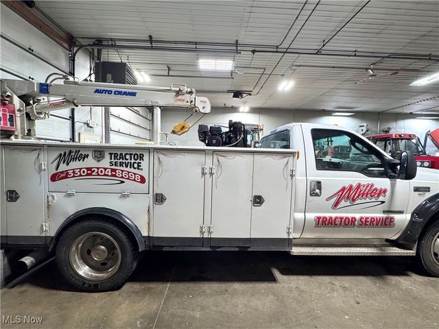 622 Pleasant Valley Road NW, Sugarcreek, OH 44681