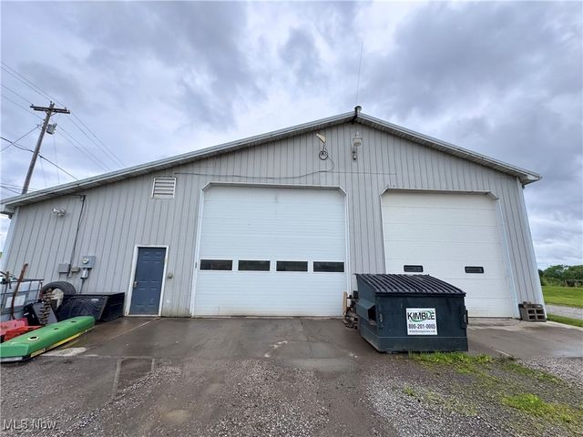 622 Pleasant Valley Road NW, Sugarcreek, OH 44681