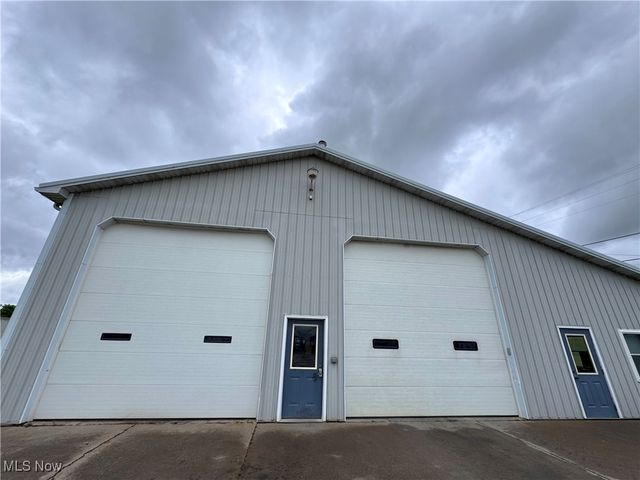 622 Pleasant Valley Road NW, Sugarcreek, OH 44681