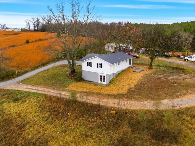 3034 Pete Worthington Road, Evensville, TN 37332