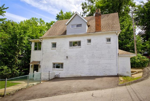 6026 Sawyer, Lawrenceville, PA 15201