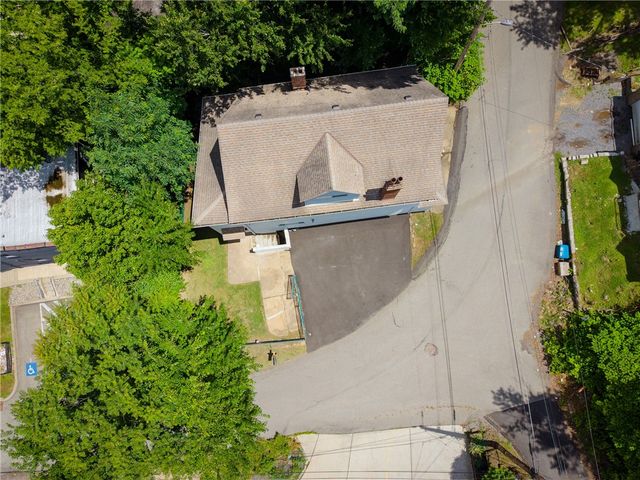 6026 Sawyer, Lawrenceville, PA 15201