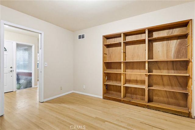 9522 Cedarvale Road, Tujunga, CA 91042