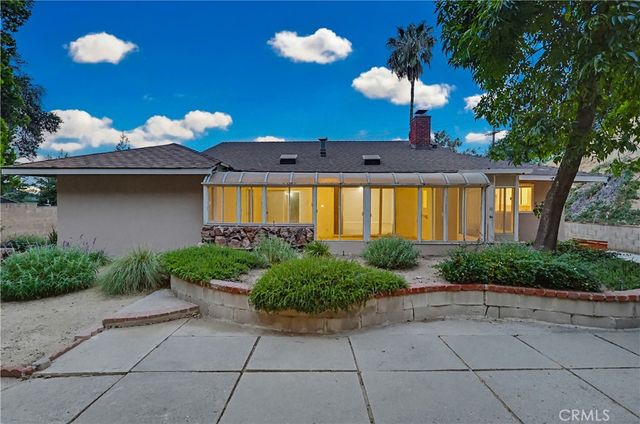 9522 Cedarvale Road, Tujunga, CA 91042
