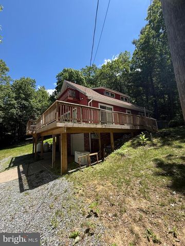 101 HILL CREST RD, Fayetteville, PA 17222