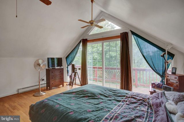 101 HILL CREST RD, Fayetteville, PA 17222