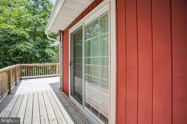 101 HILL CREST RD, Fayetteville, PA 17222