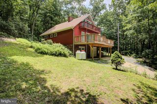 101 HILL CREST RD, Fayetteville, PA 17222