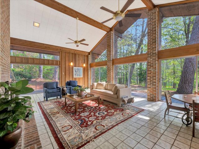 181 Forest Drive, Woodville, TX 75979