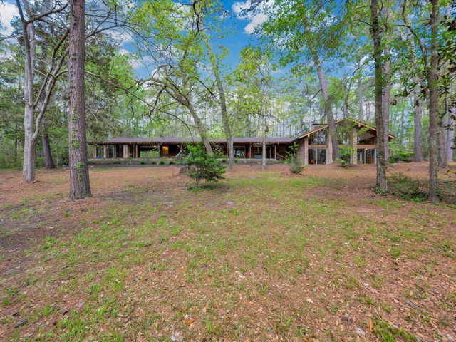 181 Forest Drive, Woodville, TX 75979