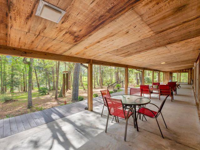 181 Forest Drive, Woodville, TX 75979