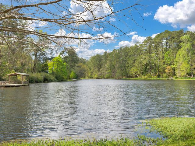 181 Forest Drive, Woodville, TX 75979