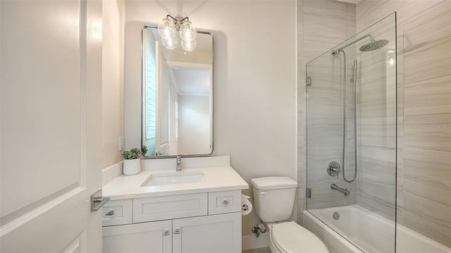 7700 SANDHILL LAKE DRIVE, Sarasota, FL 34241