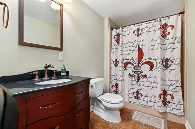 2813 Glenny Lane Ext, West Mifflin, PA 15122