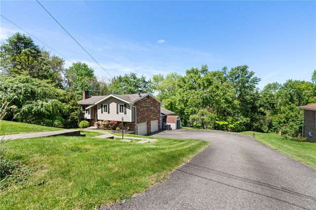 2813 Glenny Lane Ext, West Mifflin, PA 15122
