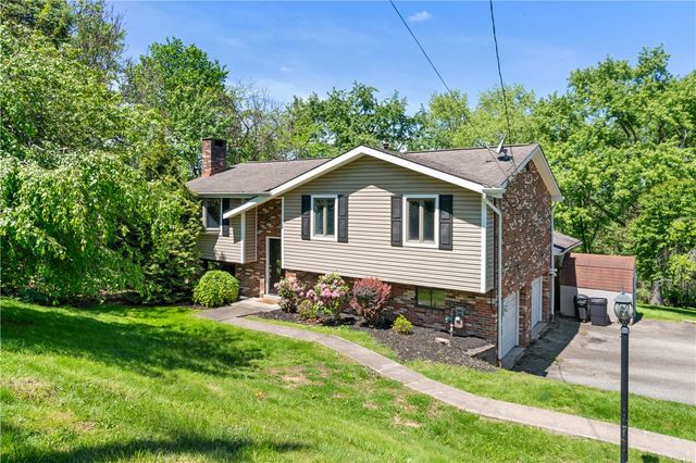 2813 Glenny Lane Ext, West Mifflin, PA 15122