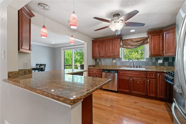 2813 Glenny Lane Ext, West Mifflin, PA 15122