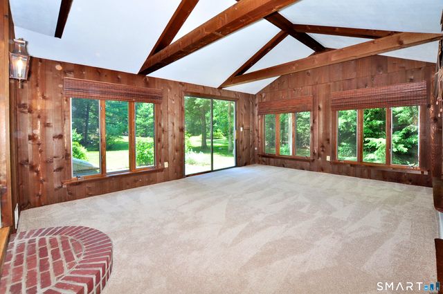 220 Arch Road, Avon, CT 06001