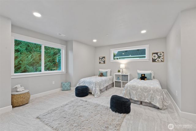 1513 176th Avenue Ct E, Lake Tapps, WA 98391