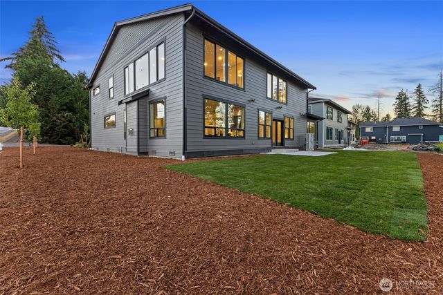 1513 176th Avenue Ct E, Lake Tapps, WA 98391