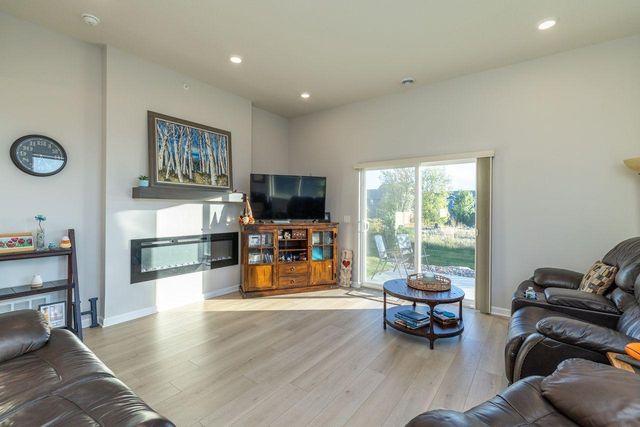 6590 Jody Avenue S, Cottage Grove, MN 55016