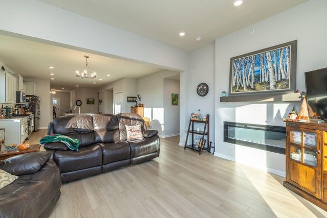 6590 Jody Avenue S, Cottage Grove, MN 55016