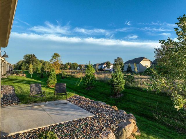 6590 Jody Avenue S, Cottage Grove, MN 55016