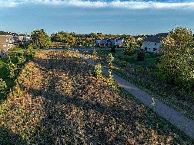 6590 Jody Avenue S, Cottage Grove, MN 55016