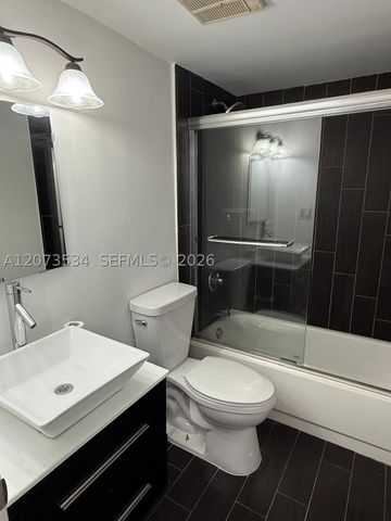 1720 NW N River Dr 408, Miami, FL 33125