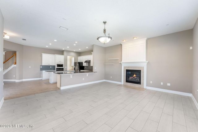 10036 WATERMARK Lane W, Jacksonville, FL 32256