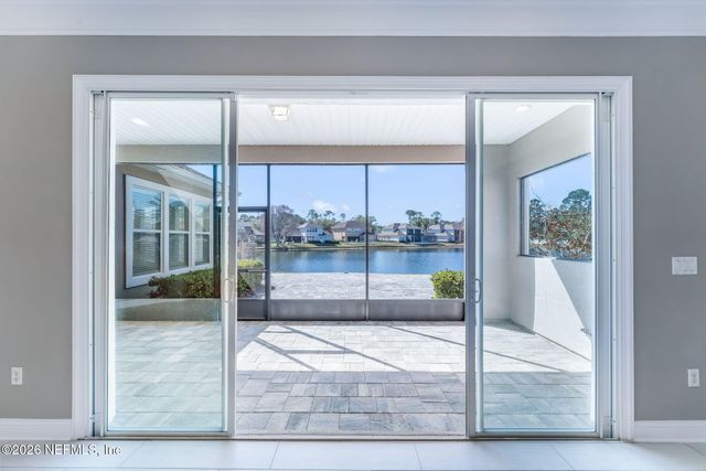 10036 WATERMARK Lane W, Jacksonville, FL 32256