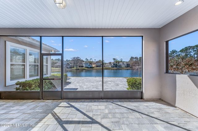 10036 WATERMARK Lane W, Jacksonville, FL 32256