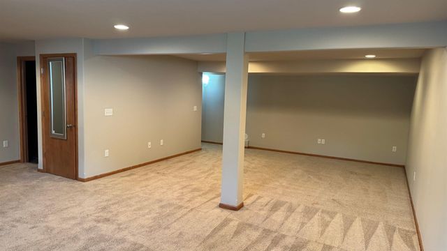 5008 Luke Street Street, Cedar Falls, IA 50613