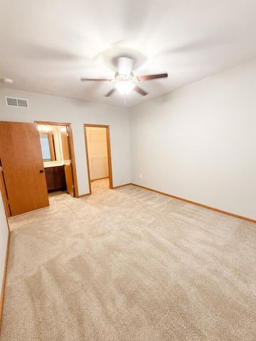 5008 Luke Street Street, Cedar Falls, IA 50613