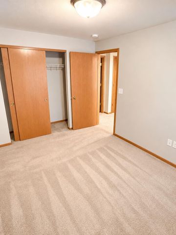 5008 Luke Street Street, Cedar Falls, IA 50613