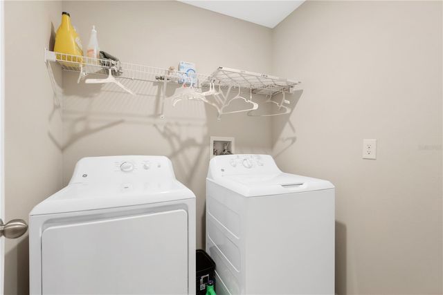 15501 WICKED STRONG STREET, Sun City Center, FL 33573