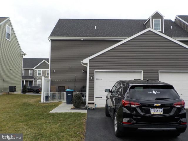 736 FARMWOOD LN U-0089, Lebanon, PA 17042