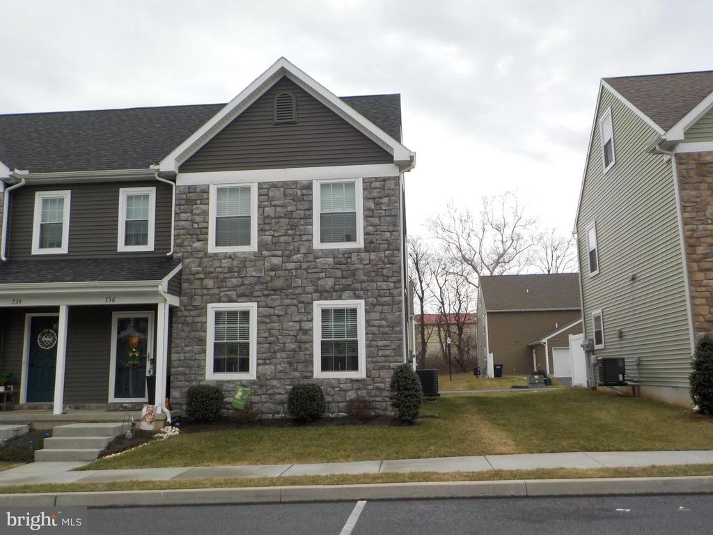 736 FARMWOOD LN U-0089, Lebanon, PA 17042