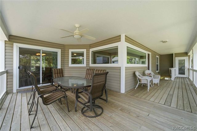 6610 S Merleing Loop, Floral City, FL 34436