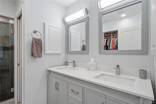 6610 S Merleing Loop, Floral City, FL 34436