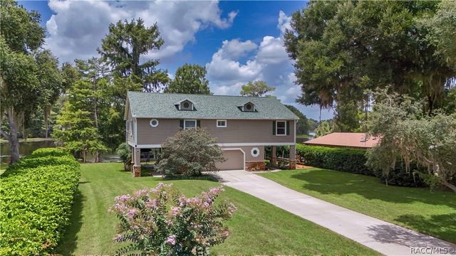 6610 S Merleing Loop, Floral City, FL 34436