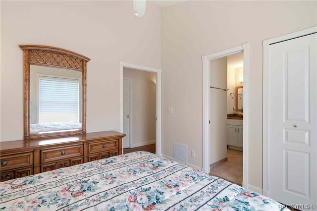 6610 S Merleing Loop, Floral City, FL 34436