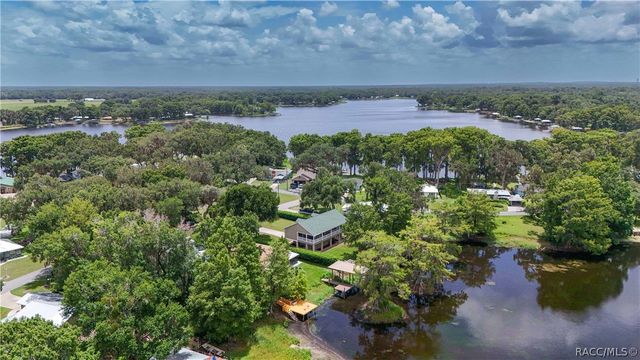 6610 S Merleing Loop, Floral City, FL 34436