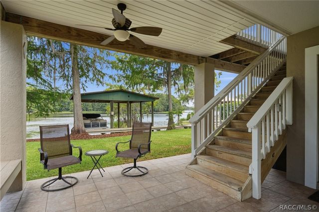 6610 S Merleing Loop, Floral City, FL 34436