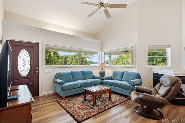 6610 S Merleing Loop, Floral City, FL 34436