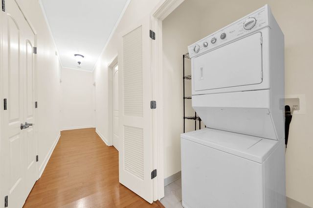 450 E Waterside Drive 2902, Chicago, IL 60601