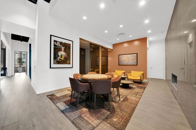 450 E Waterside Drive 2902, Chicago, IL 60601