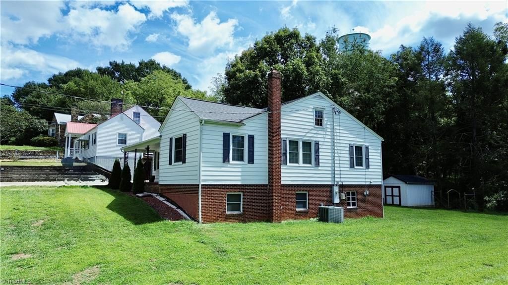 131 Young Street, Elkin, NC 28621