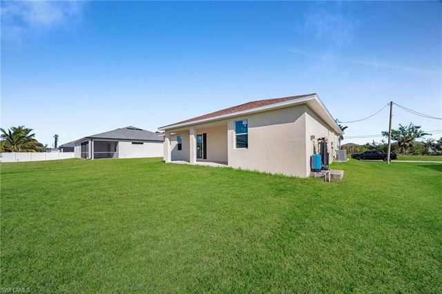 1122 NW 15th TER, Cape Coral, FL 33993