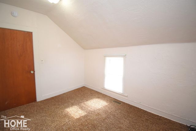706 Corunna Avenue, Owosso, MI 48867